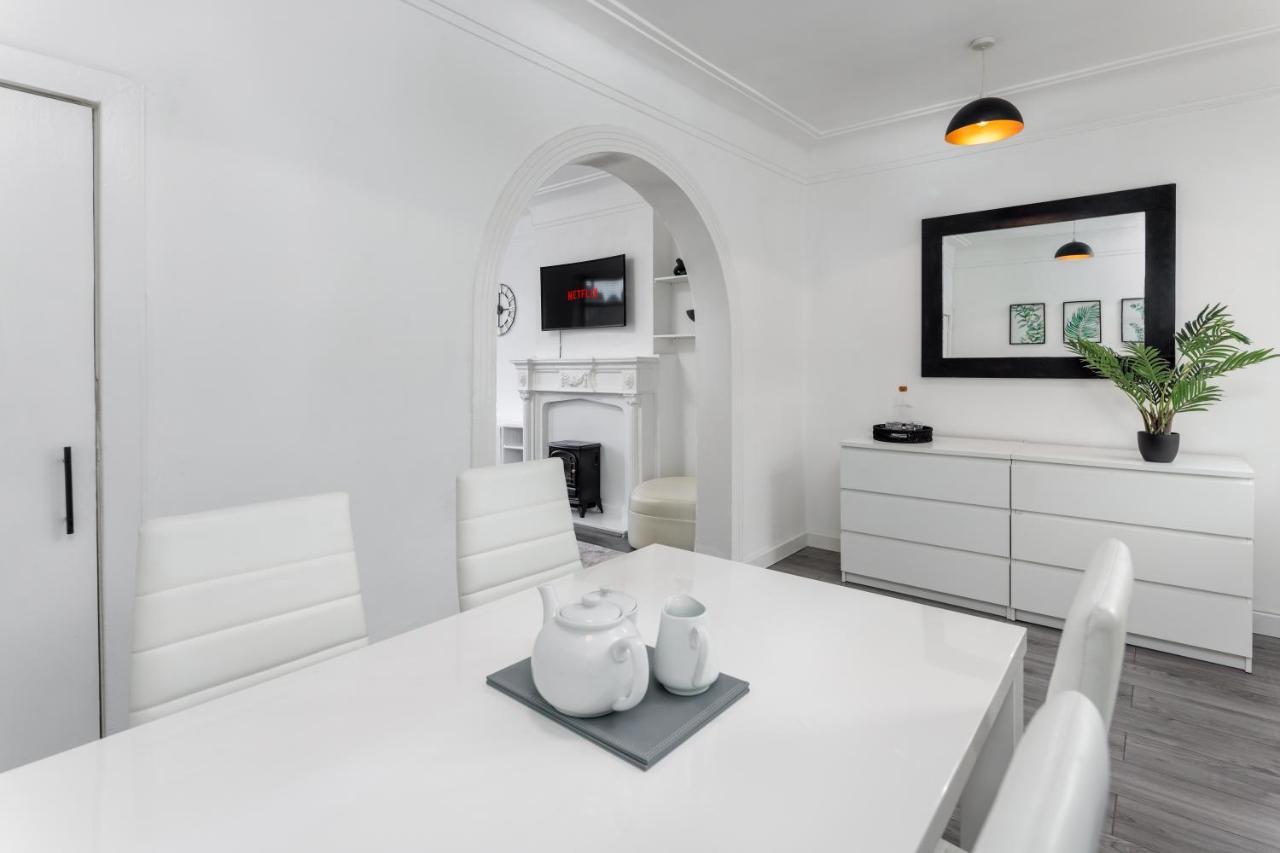 The Empress 2 Bed Terraced House Appartement Liverpool Buitenkant foto